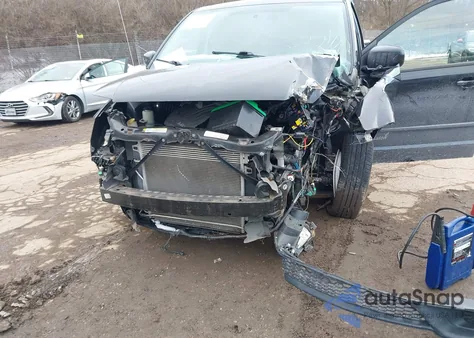 2013 Dodge Grand Caravan Sxt z USA, uszkodzony, nr VIN 2C4RDGCG2DR521097